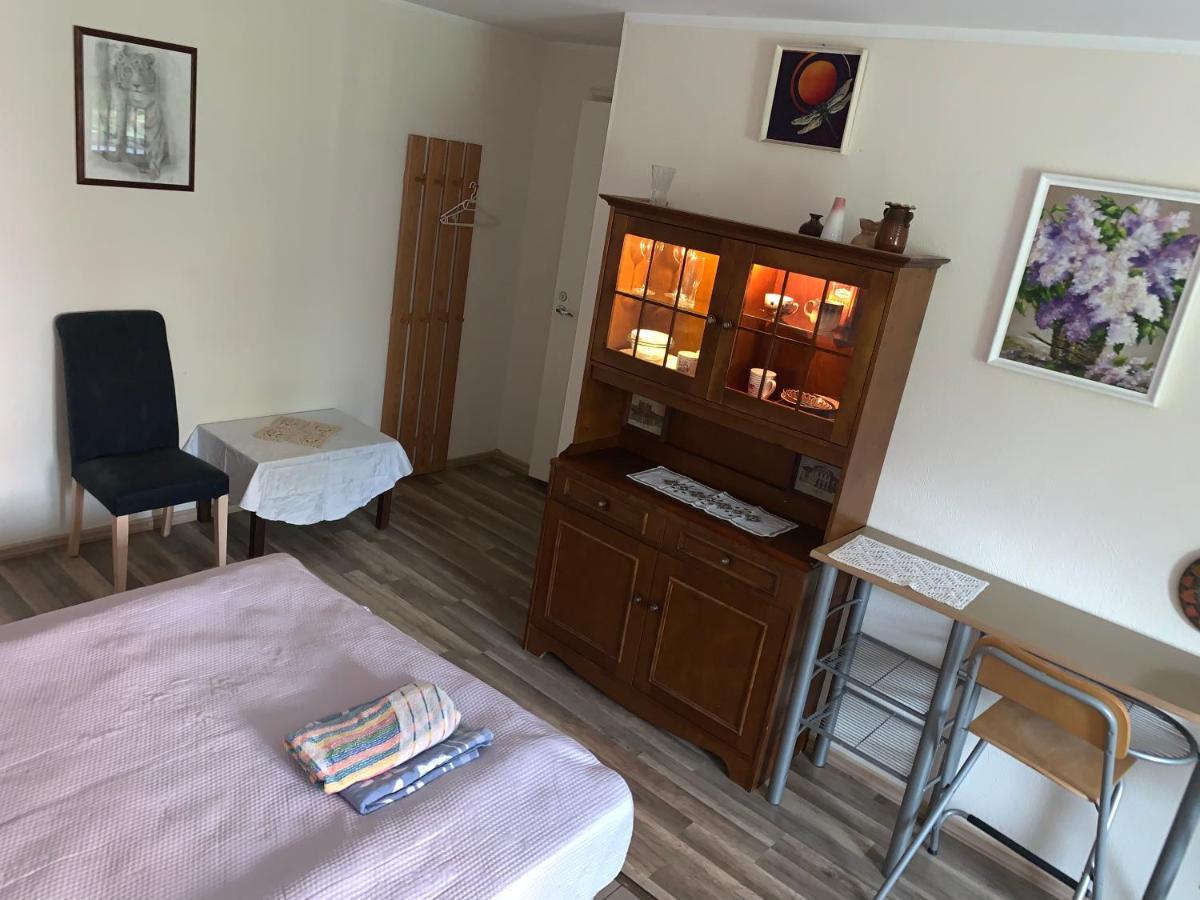 K65, Nice 1-Bedroom Apartment - 2 Big Beds 타르투 외부 사진